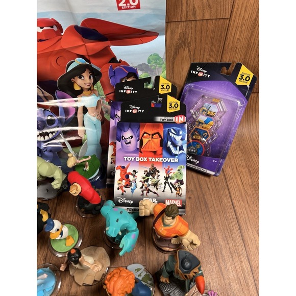 BIG Disney Infinity Lot 20 Mixed Bulk Lot Wii / Xbox 360 3 Portals Star Wars - Picture 2 of 13